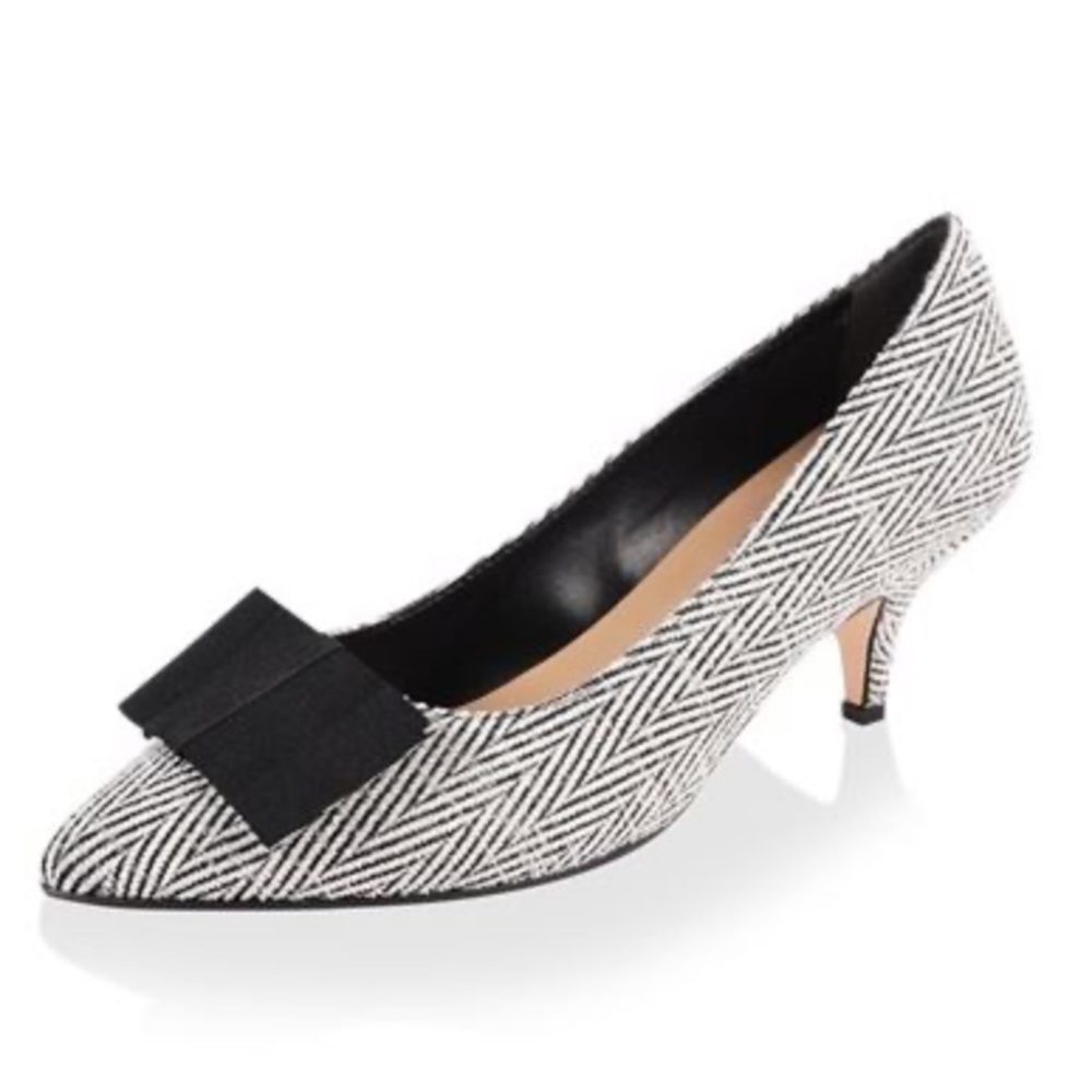 Simply Soles Pumps
